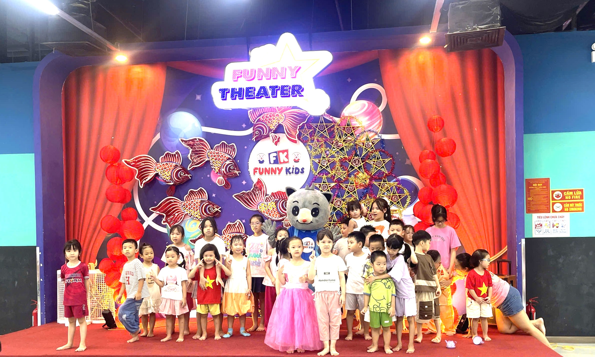 KHOẢNH KHẮC TRUNG THU ẤM ÁP TẠI FUNNY KIDS