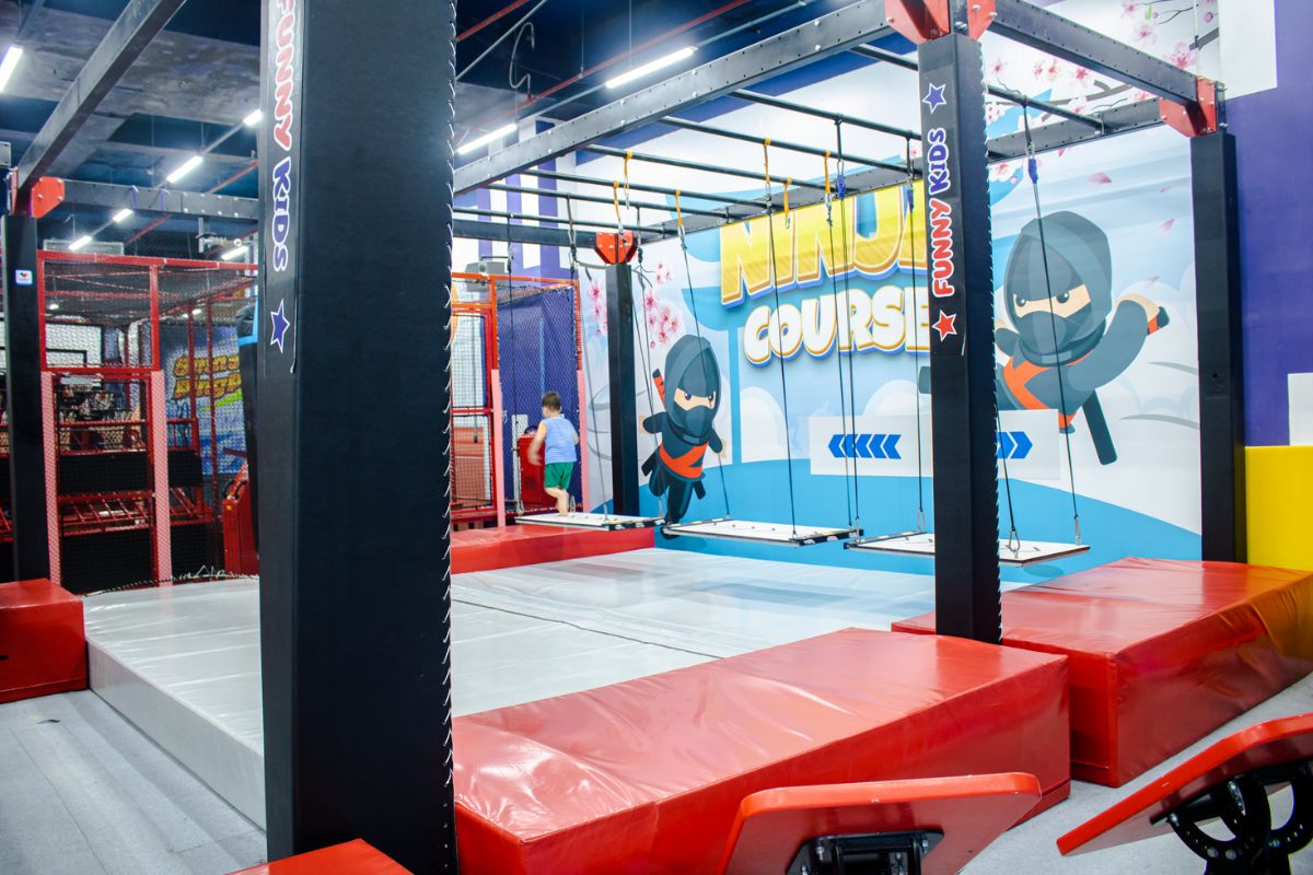 Các trò chơi rèn thăng bằng, phản xạ và sức bền